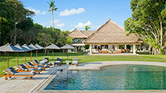 Villa Atas Ombak