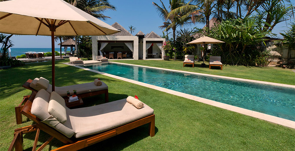 Majapahit Beach Villas Maya Garden Sunloungers And Pool Ketewel Villa Images Elite Havens