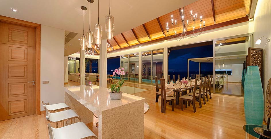 Villa Haleana - Living and dining spaces