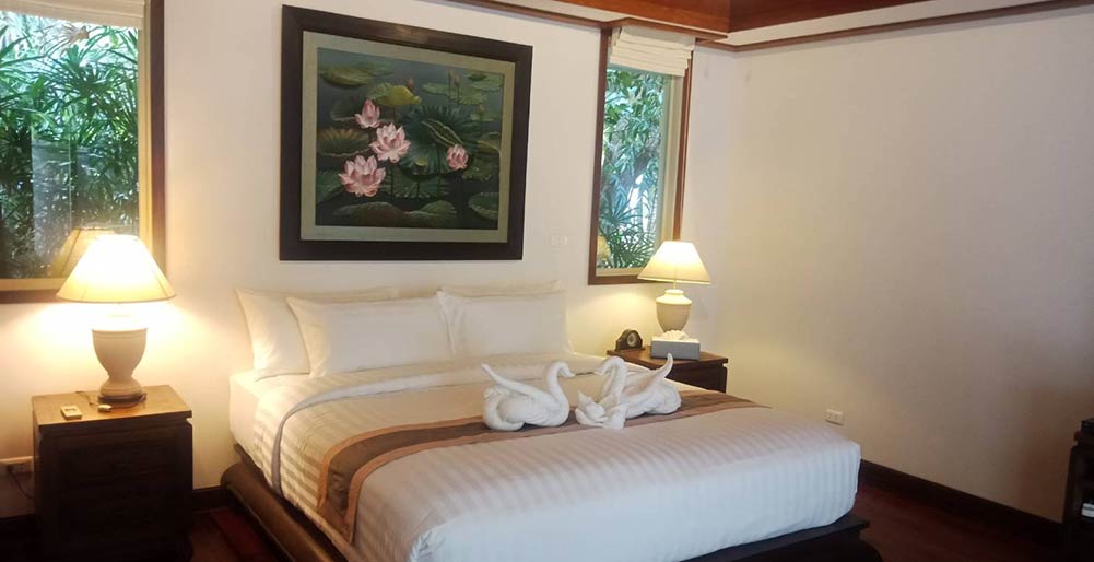 Villa Mauao - Guest bedroom