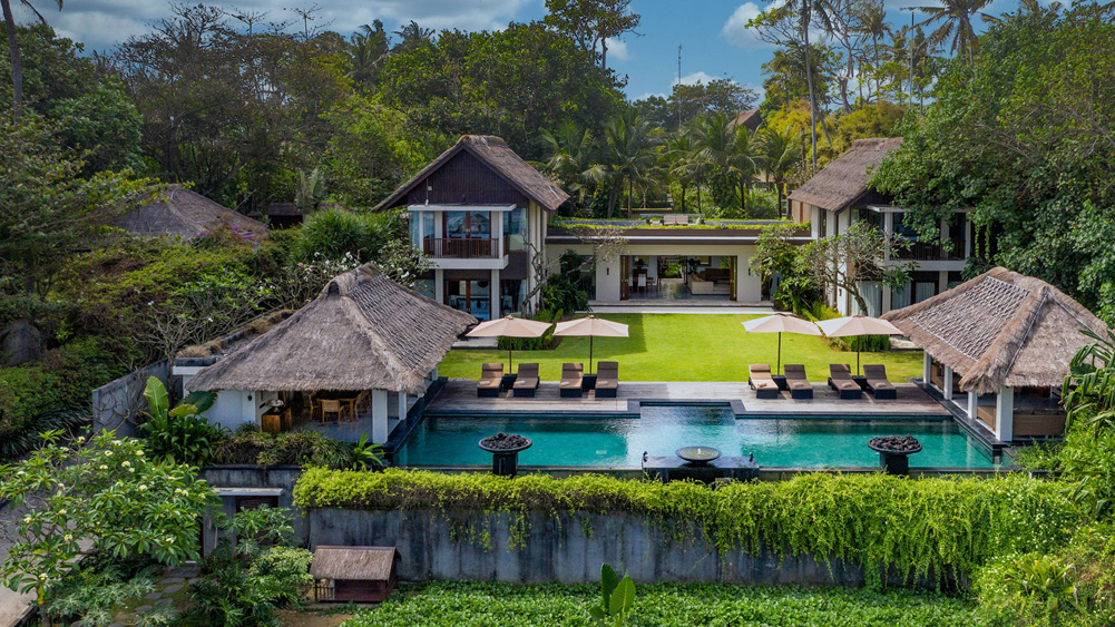 Seseh Beach Villas — photo 1