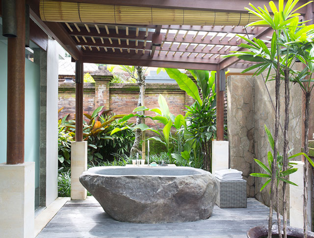 Nyanyi Riverside Villas Villa Iskandar Master Bedroom Outdoor